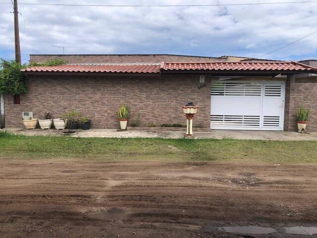 #664 - Casa para Venda em Itanhaém - SP